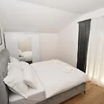 Kuca Za Odmor Bosa Villa Crno
