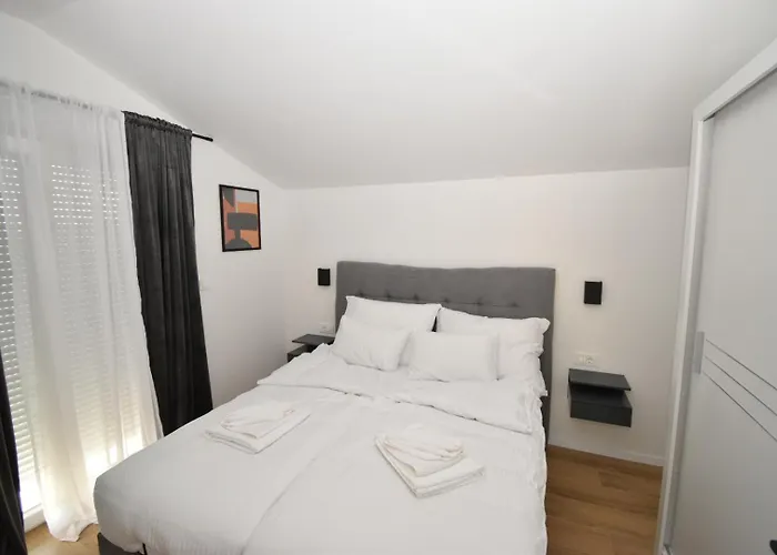 Vila Kuca Za Odmor Bosa Crno