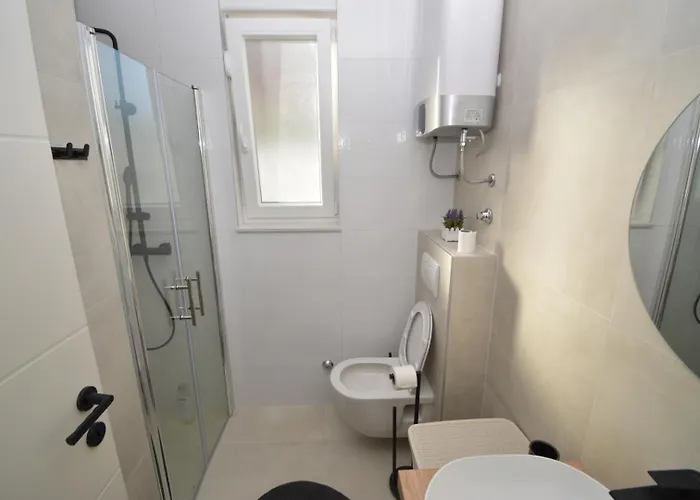 Vila Kuca Za Odmor Bosa
